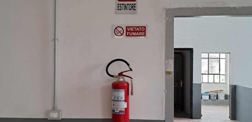 Prato Nord “Mercato Nuovo” Capannone di 700mq. posto al piano primo, piazzale a comune
