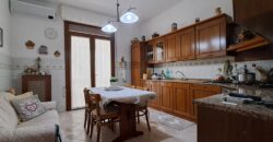 PRATO NORD “COIANO” 5 VANI, GARAGE E CANTINA. OTTIME CONDIZIONI