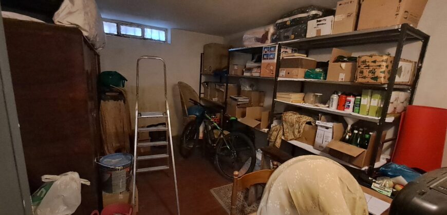 PRATO NORD “COIANO” 5 VANI, GARAGE E CANTINA. OTTIME CONDIZIONI